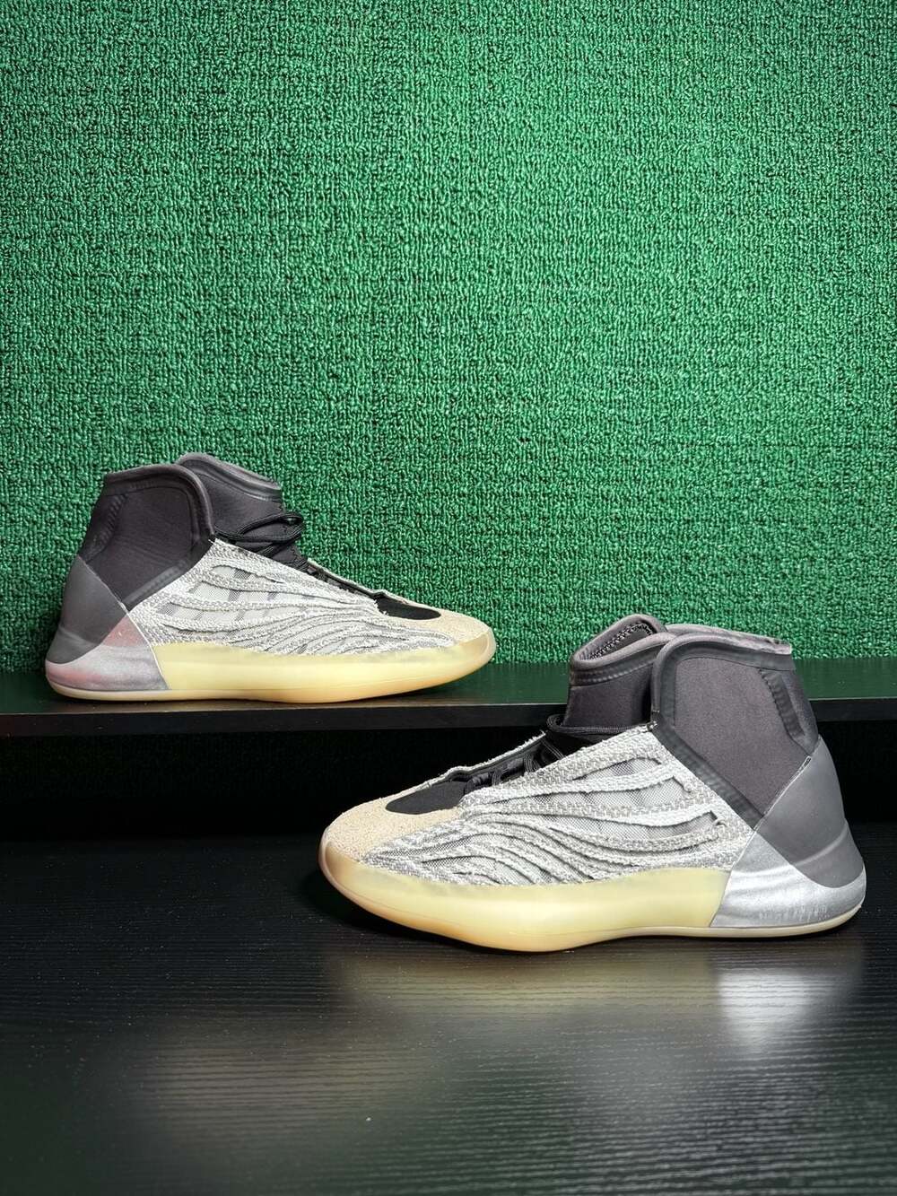Adidas Yeezy Quantum Basketball Sneakers